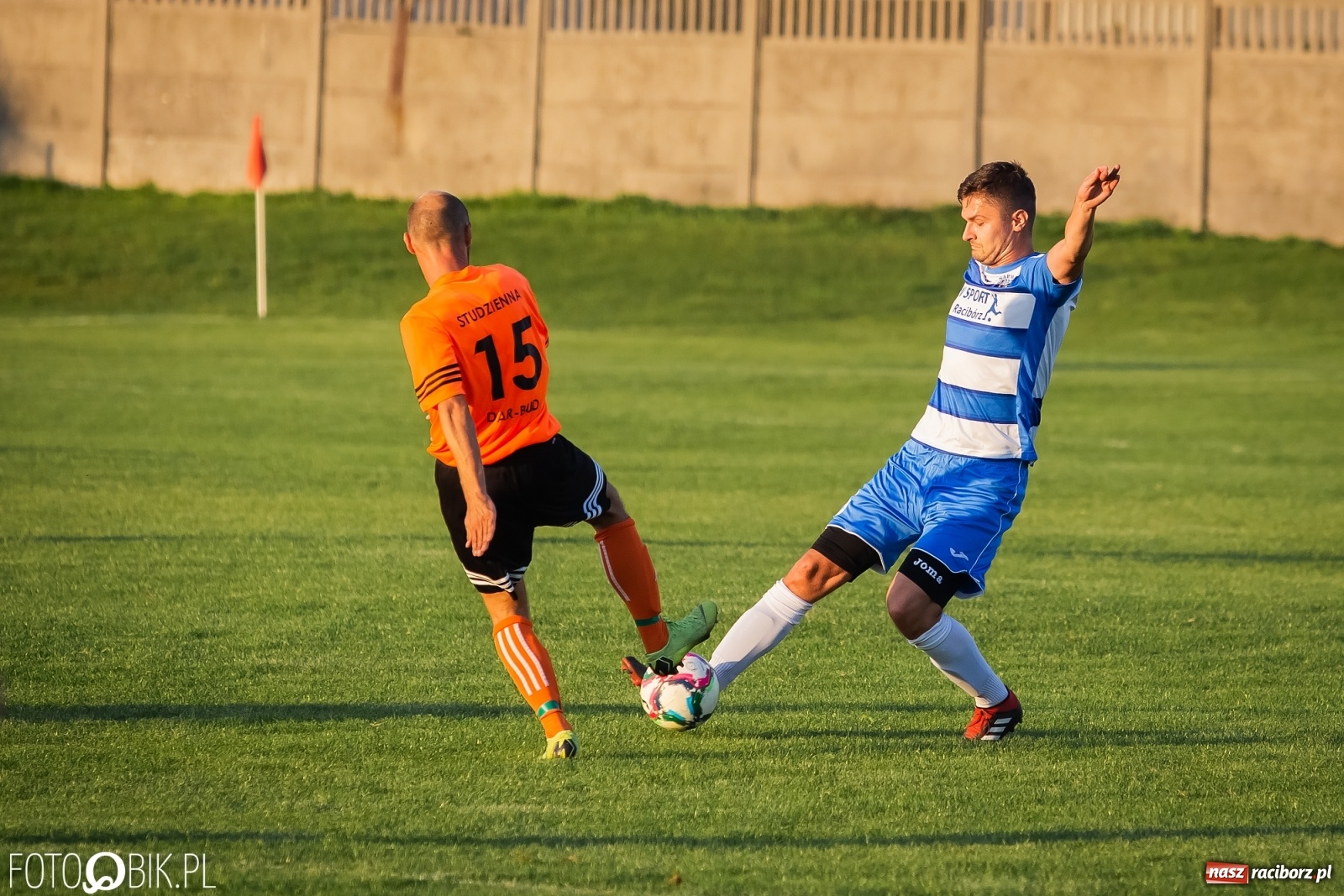 Zdjęcie w galerii na portalu naszraciborz.pl: Dreszczowiec w serii rzutów karnych. Studzienna za burtą Pucharu Polski [FOTO] wiadomości z regionu