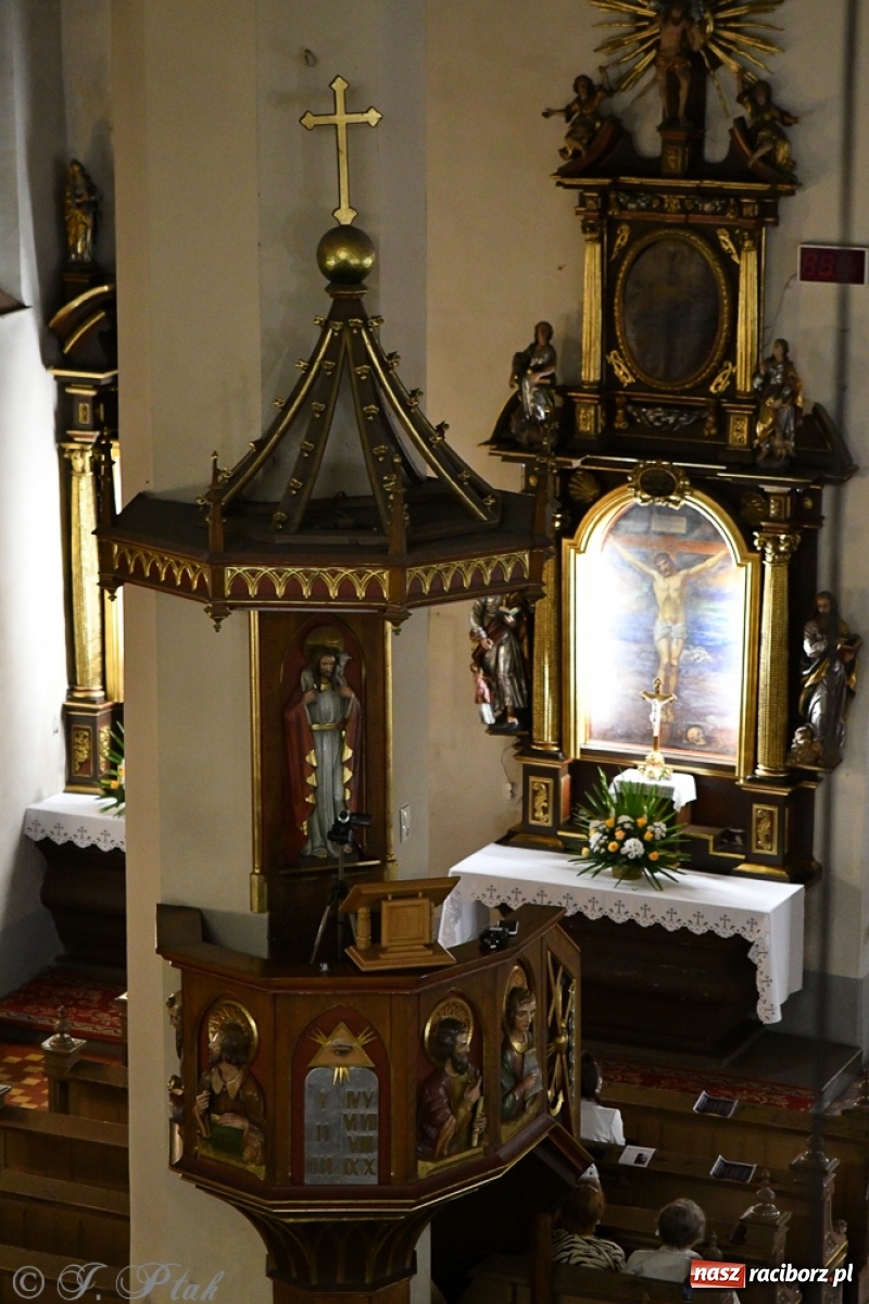 Zdjęcie w galerii na portalu naszraciborz.pl: Światowej sławy organista improwizator zagrał w kościele farnym wiadomości z regionu