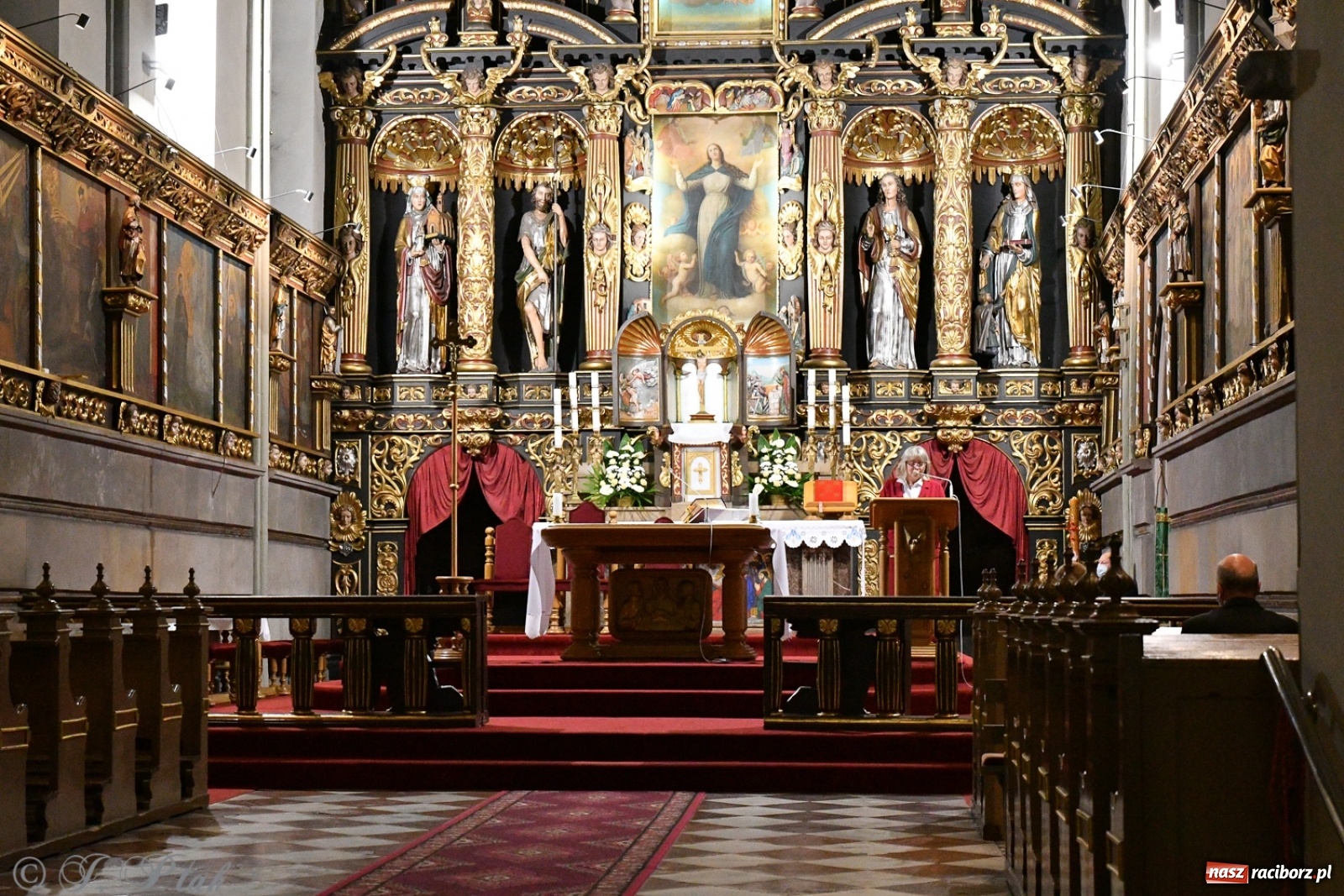 Zdjęcie w galerii na portalu naszraciborz.pl: Światowej sławy organista improwizator zagrał w kościele farnym wiadomości z regionu