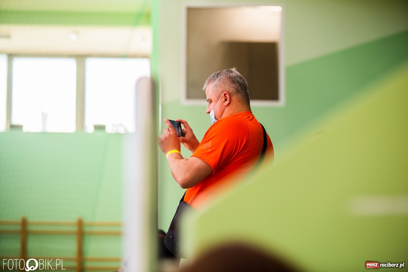 Zdjęcie w galerii na portalu naszraciborz.pl: Ruszyły Otwarte Mistrzostwa Polski Mażoretek w Arenie Rafako [FOTO] wiadomości z regionu