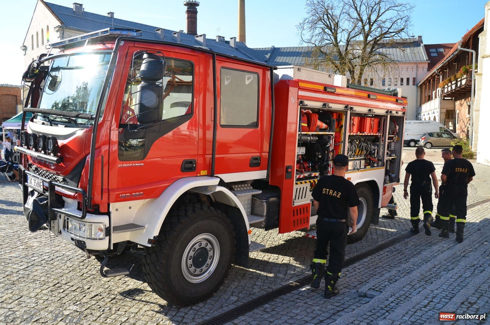 Zdjęcie w galerii na portalu naszraciborz.pl: MDK pochwalił się osiągnięciami na festynie na zamku wiadomości z regionu
