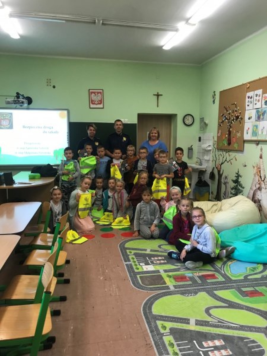 Zdjęcie w galerii na portalu naszraciborz.pl: Ruszyła akcja Bezpieczna droga do szkoły wiadomości z regionu