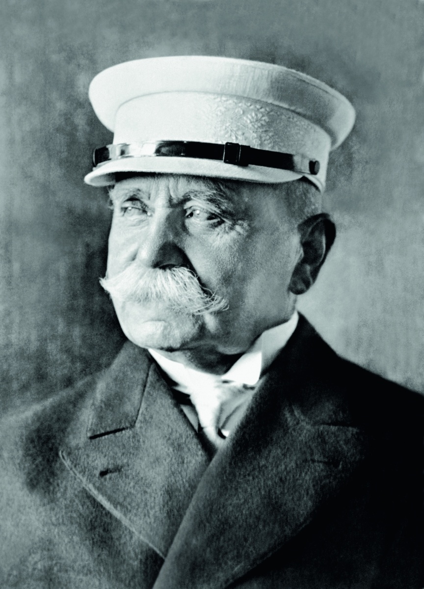 Zdjęcie w galerii na portalu naszraciborz.pl: Zeppelin Tour 2021. Sterowiec nad Śląskiem wiadomości z regionu