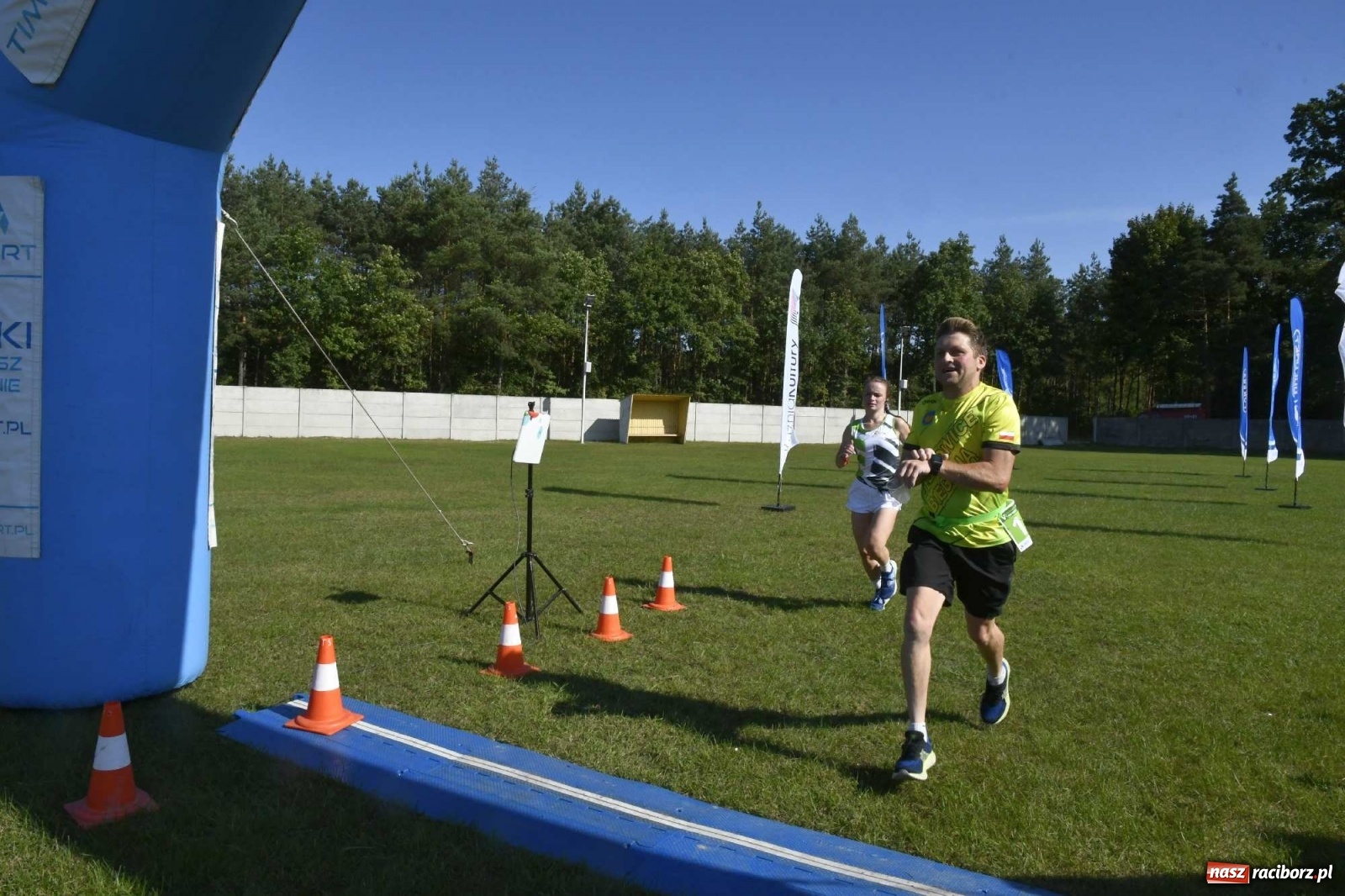 Zdjęcie w galerii na portalu naszraciborz.pl: VI Kuźniański Półmaraton Leśny RAFAMET wiadomości z regionu