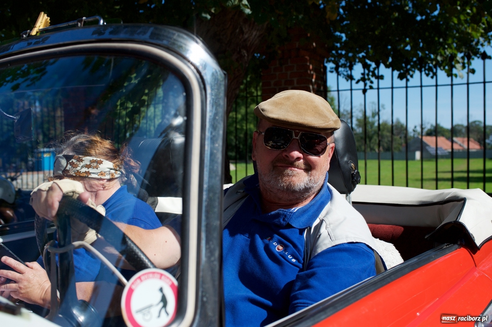 Zdjęcie w galerii na portalu naszraciborz.pl: Starych pojazdów czar. Rajd Pruski zawitał do Tworkowa [FOTO] wiadomości z regionu