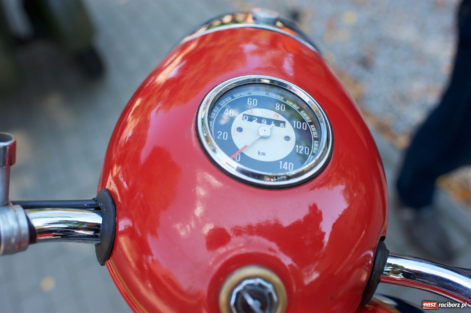 Zdjęcie w galerii na portalu naszraciborz.pl: Starych pojazdów czar. Rajd Pruski zawitał do Tworkowa [FOTO] wiadomości z regionu