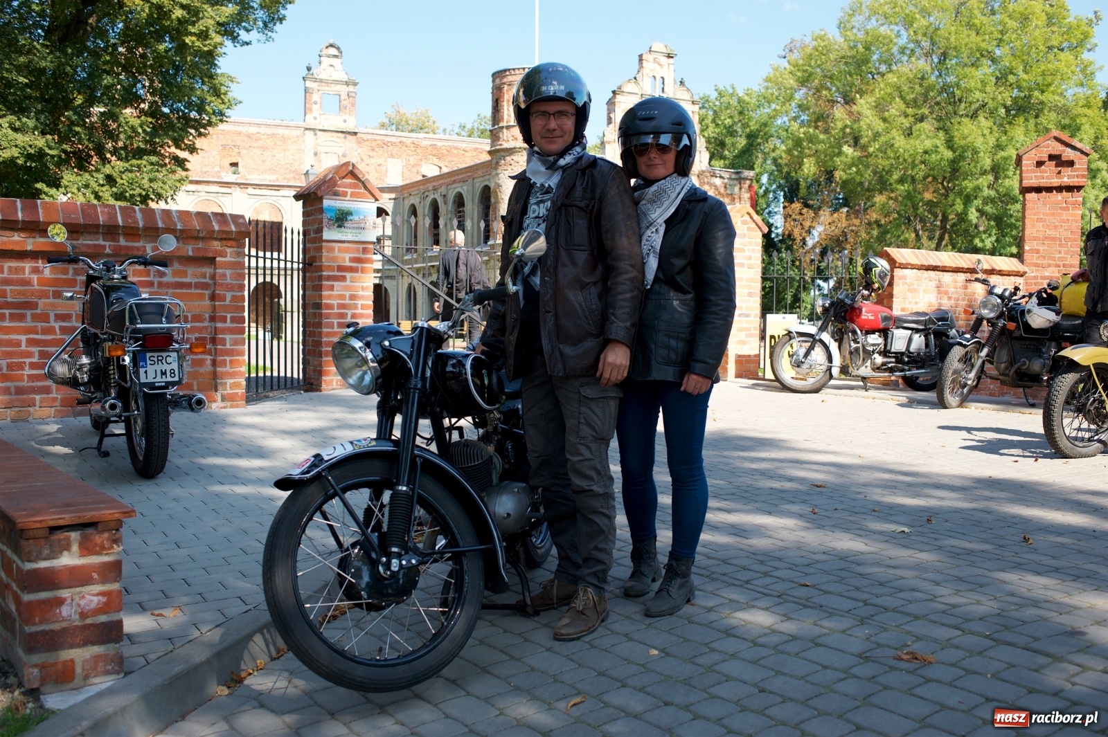 Zdjęcie w galerii na portalu naszraciborz.pl: Starych pojazdów czar. Rajd Pruski zawitał do Tworkowa [FOTO] wiadomości z regionu