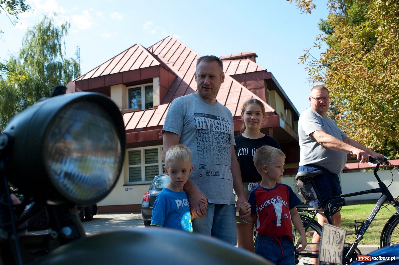 Zdjęcie w galerii na portalu naszraciborz.pl: Starych pojazdów czar. Rajd Pruski zawitał do Tworkowa [FOTO] wiadomości z regionu