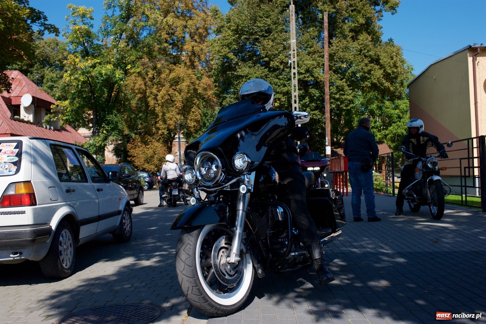 Zdjęcie w galerii na portalu naszraciborz.pl: Starych pojazdów czar. Rajd Pruski zawitał do Tworkowa [FOTO] wiadomości z regionu