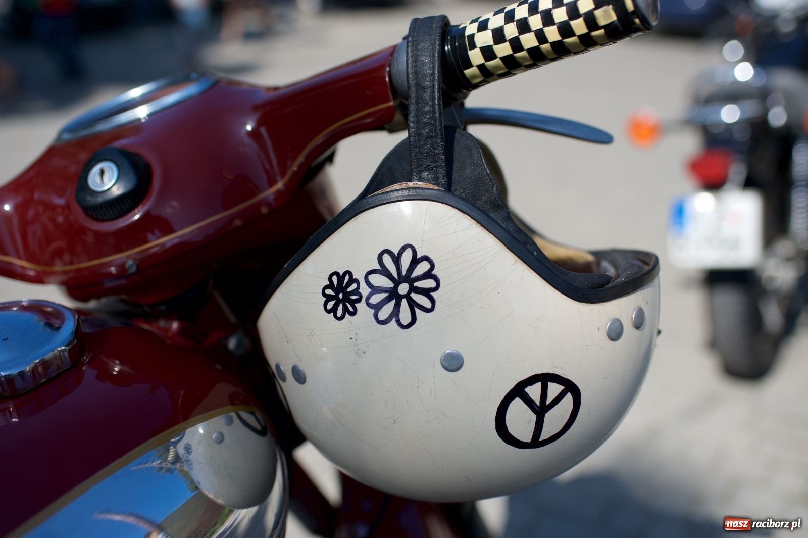 Zdjęcie w galerii na portalu naszraciborz.pl: Starych pojazdów czar. Rajd Pruski zawitał do Tworkowa [FOTO] wiadomości z regionu