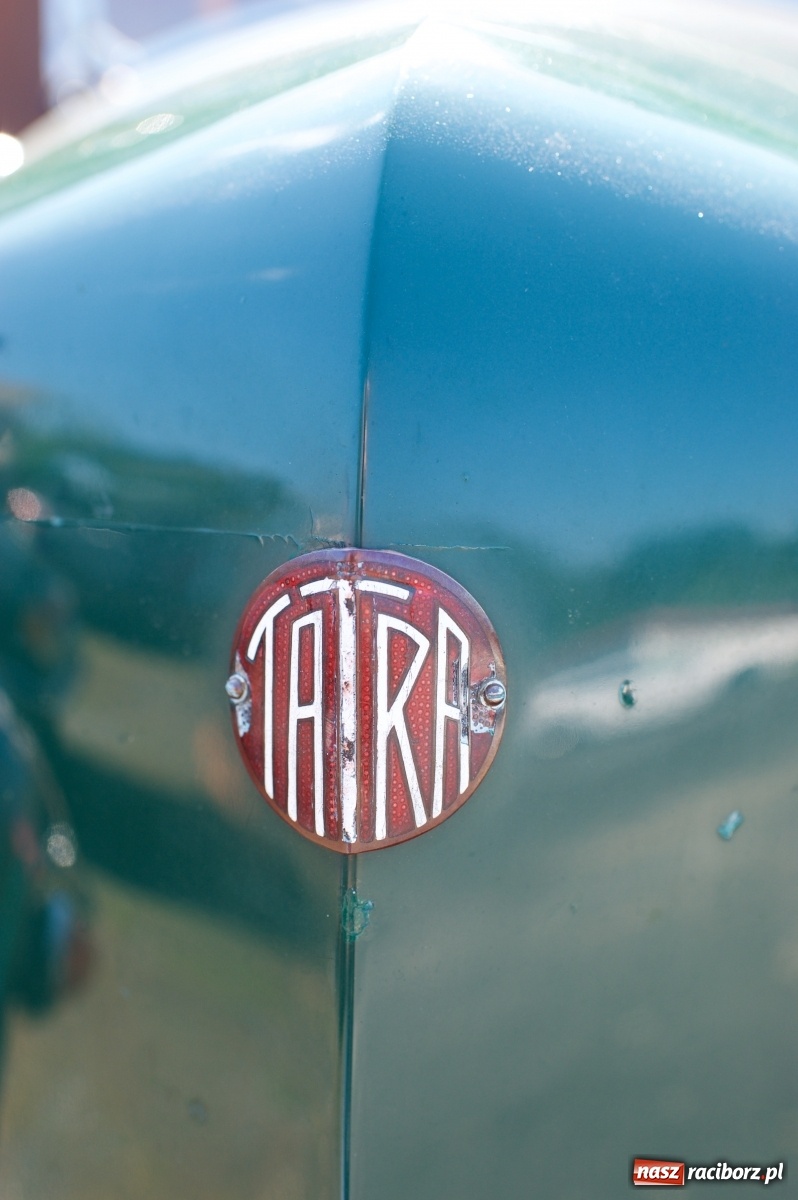 Zdjęcie w galerii na portalu naszraciborz.pl: Starych pojazdów czar. Rajd Pruski zawitał do Tworkowa [FOTO] wiadomości z regionu