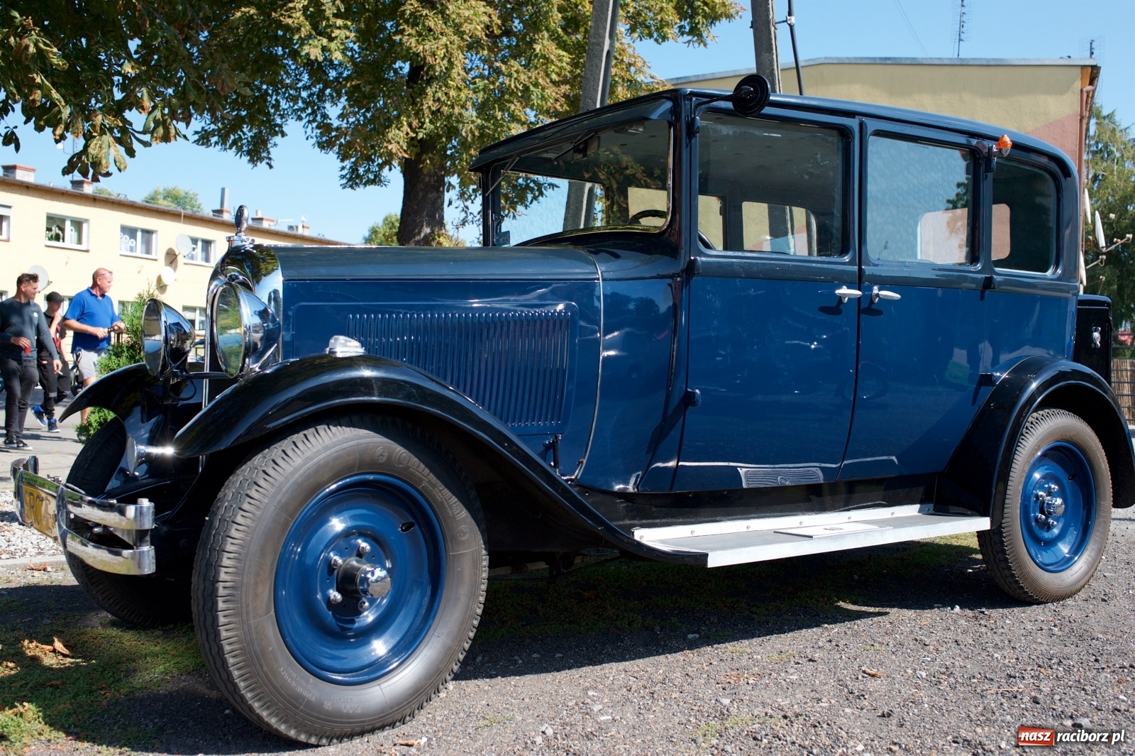 Zdjęcie w galerii na portalu naszraciborz.pl: Starych pojazdów czar. Rajd Pruski zawitał do Tworkowa [FOTO] wiadomości z regionu