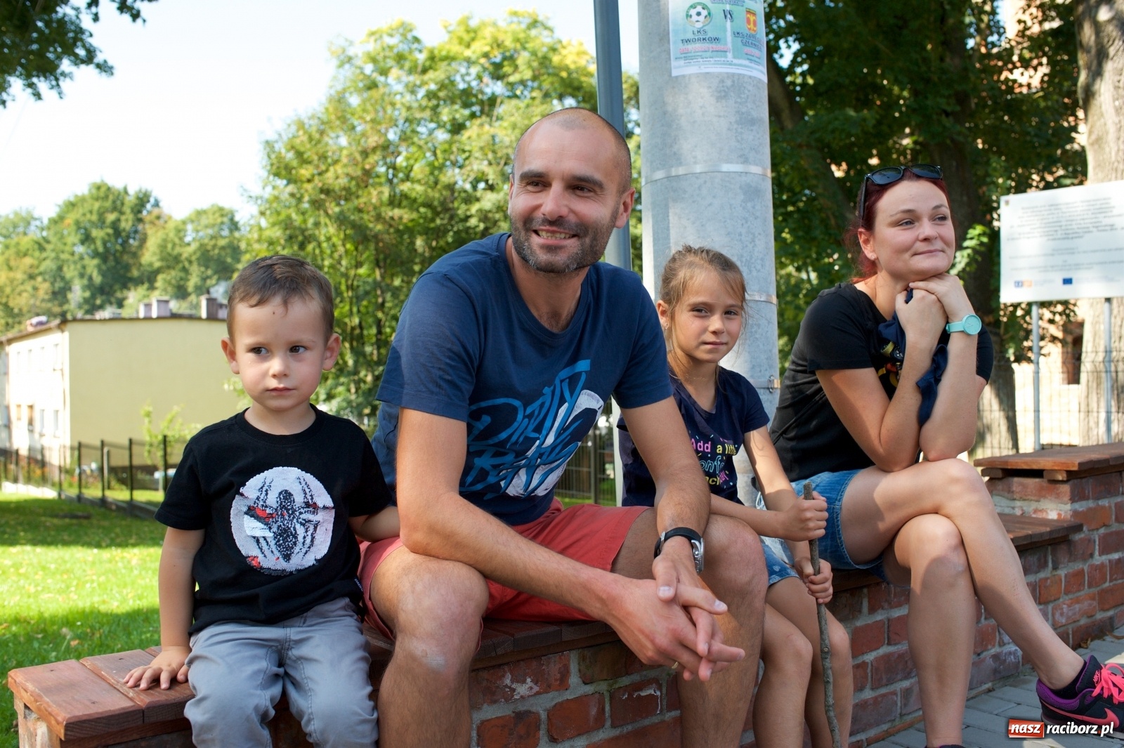 Zdjęcie w galerii na portalu naszraciborz.pl: Starych pojazdów czar. Rajd Pruski zawitał do Tworkowa [FOTO] wiadomości z regionu