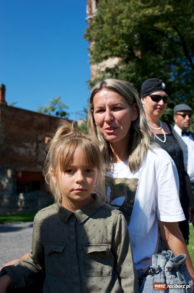 Zdjęcie w galerii na portalu naszraciborz.pl: Starych pojazdów czar. Rajd Pruski zawitał do Tworkowa [FOTO] wiadomości z regionu