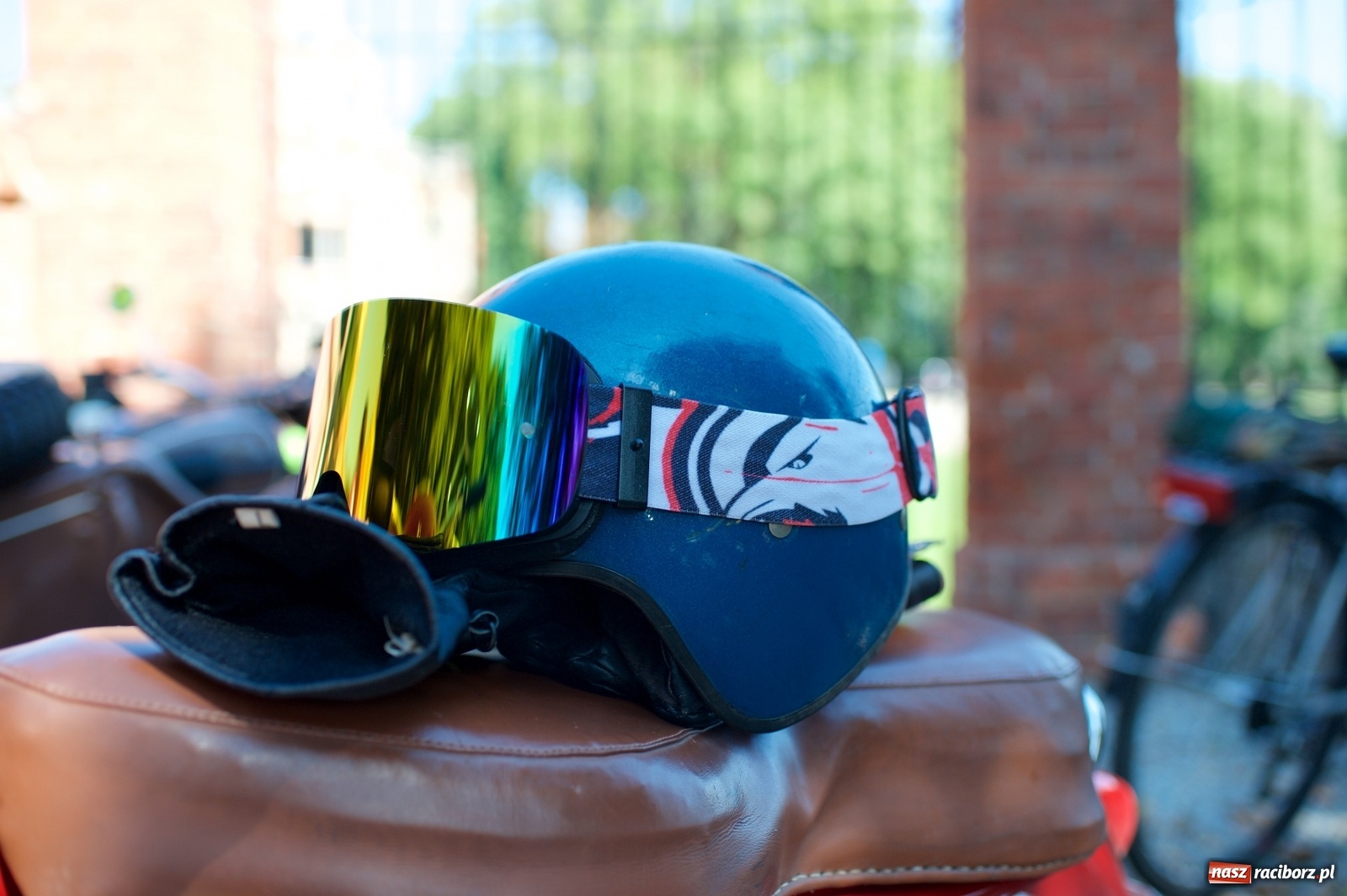 Zdjęcie w galerii na portalu naszraciborz.pl: Starych pojazdów czar. Rajd Pruski zawitał do Tworkowa [FOTO] wiadomości z regionu