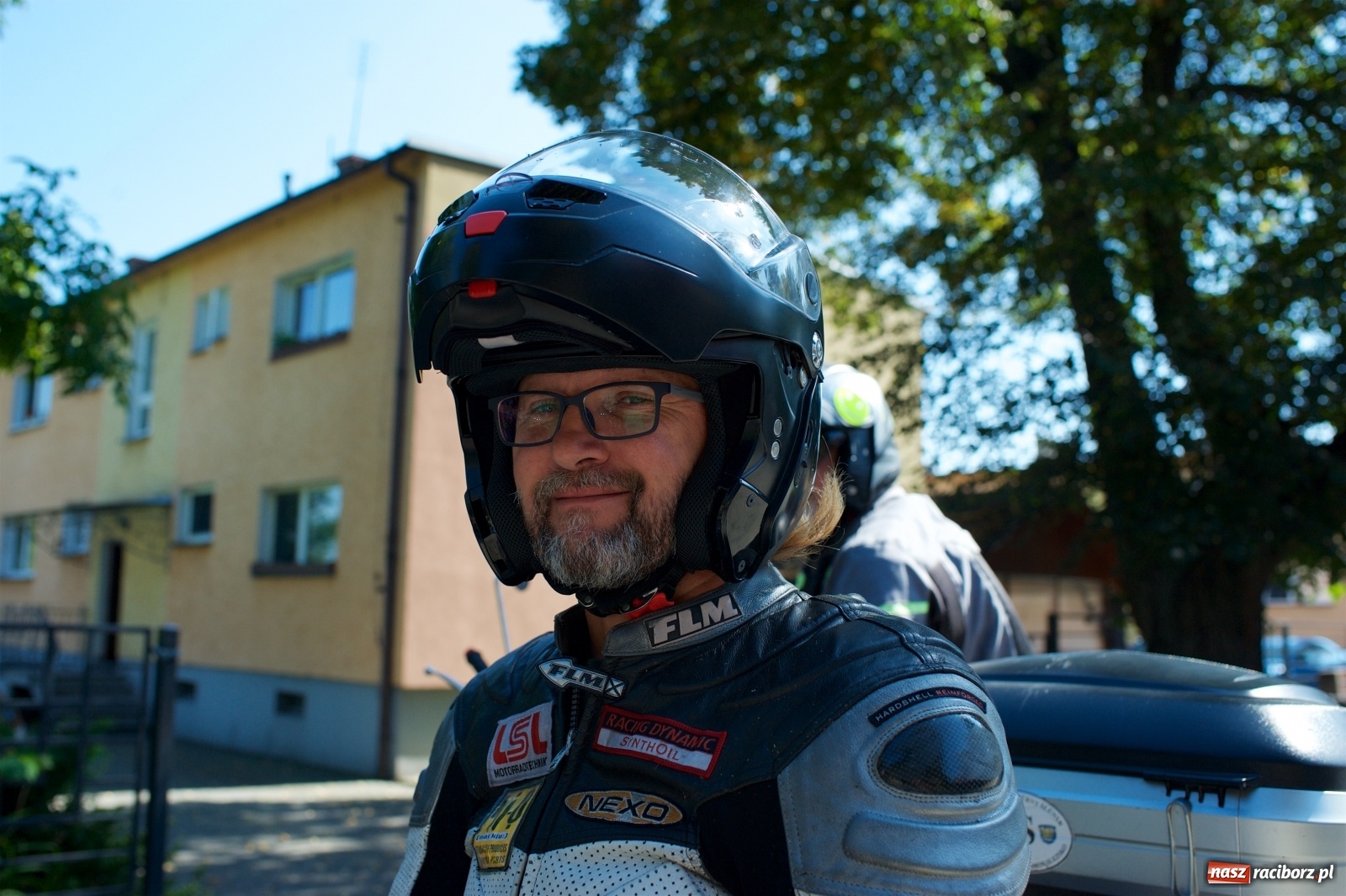 Zdjęcie w galerii na portalu naszraciborz.pl: Starych pojazdów czar. Rajd Pruski zawitał do Tworkowa [FOTO] wiadomości z regionu