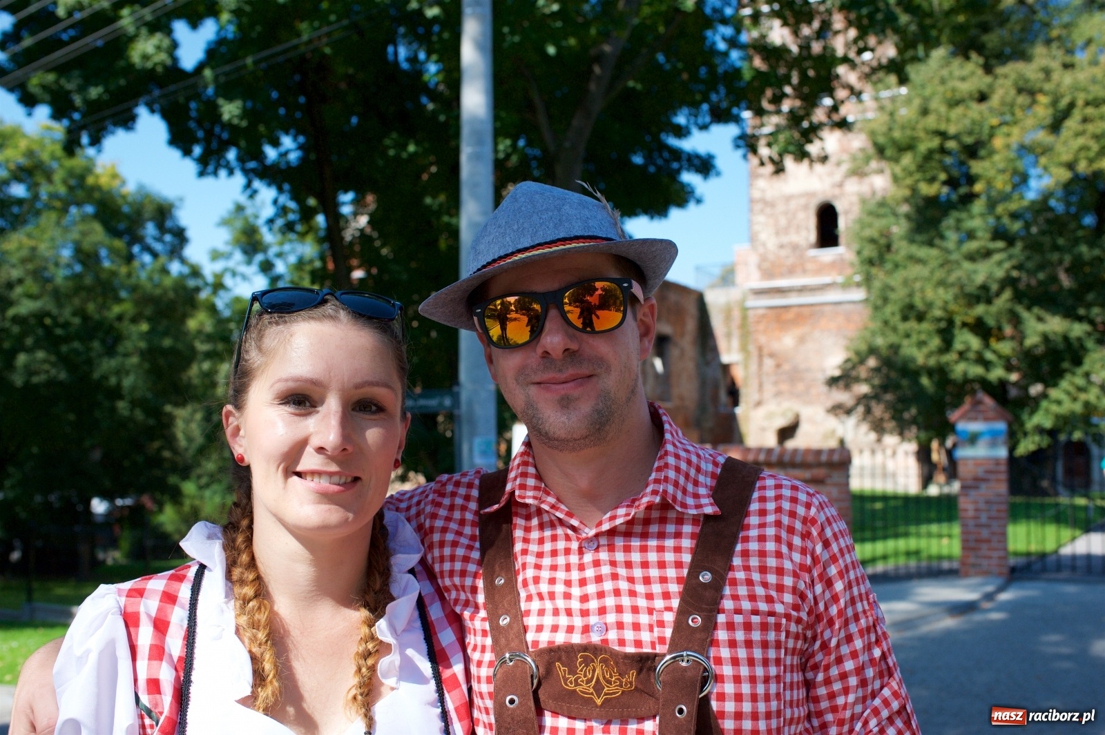 Zdjęcie w galerii na portalu naszraciborz.pl: Starych pojazdów czar. Rajd Pruski zawitał do Tworkowa [FOTO] wiadomości z regionu