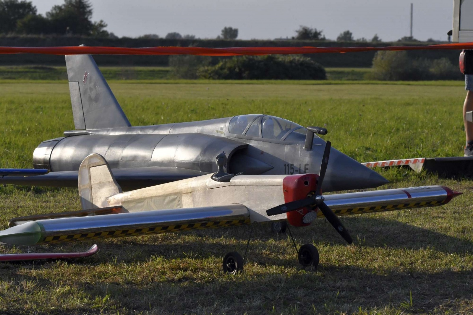 Zdjęcie w galerii na portalu naszraciborz.pl: Raciborskie air show ruszyło [FOTO i WIDEO] wiadomości z regionu