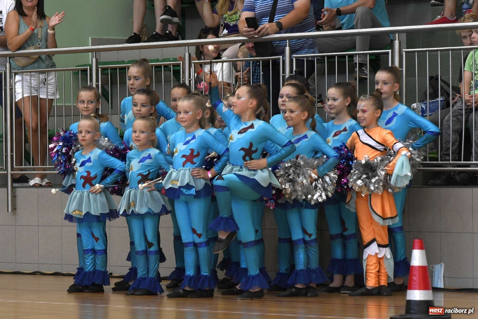Zdjęcie w galerii na portalu naszraciborz.pl: Pół tysiąca tańców w Arenie Rafako [FOTO i WIDEO] wiadomości z regionu