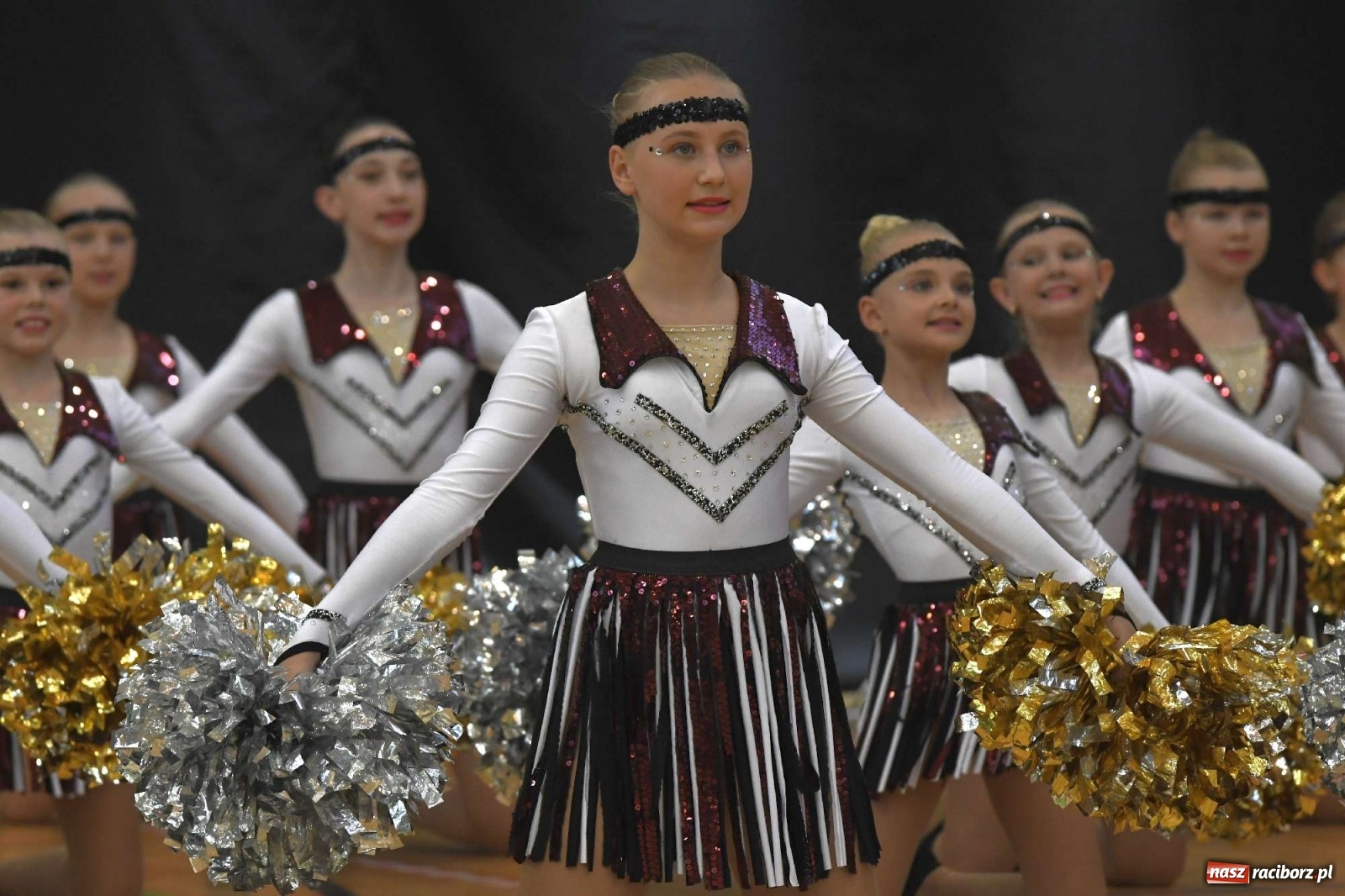 Zdjęcie w galerii na portalu naszraciborz.pl: Pół tysiąca tańców w Arenie Rafako [FOTO i WIDEO] wiadomości z regionu