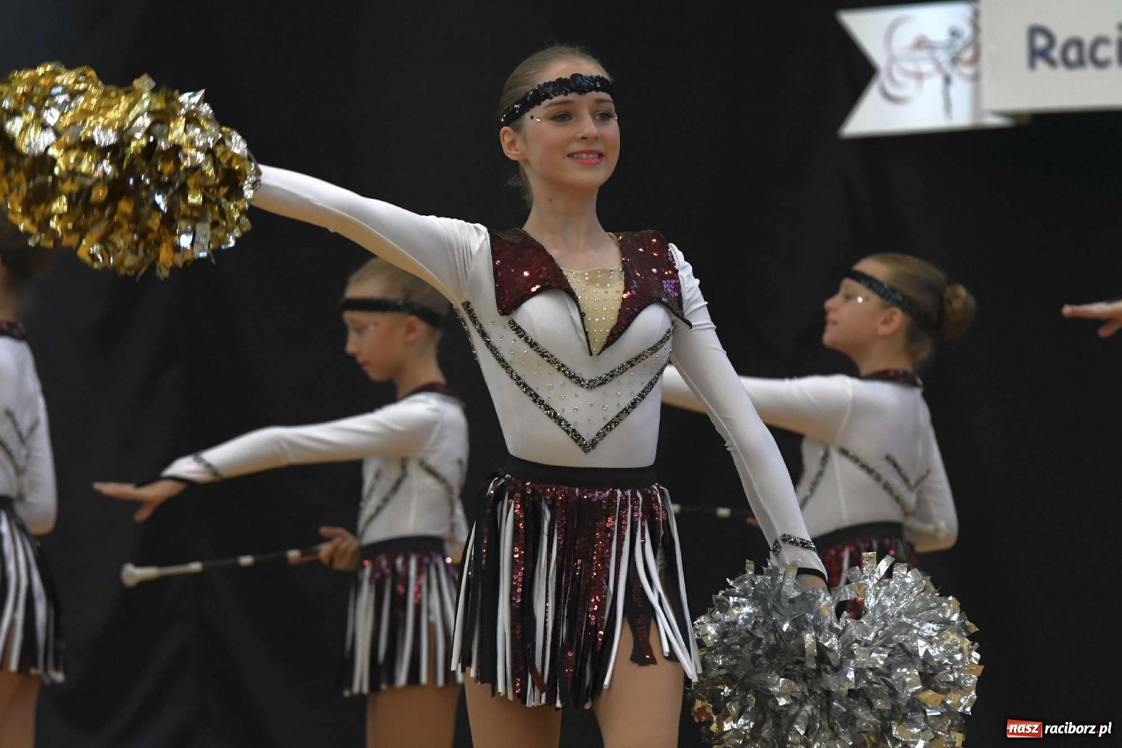 Zdjęcie w galerii na portalu naszraciborz.pl: Pół tysiąca tańców w Arenie Rafako [FOTO i WIDEO] wiadomości z regionu