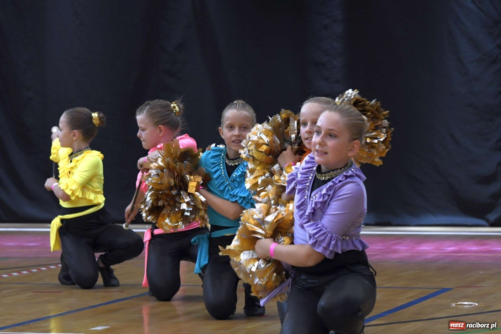 Zdjęcie w galerii na portalu naszraciborz.pl: Pół tysiąca tańców w Arenie Rafako [FOTO i WIDEO] wiadomości z regionu