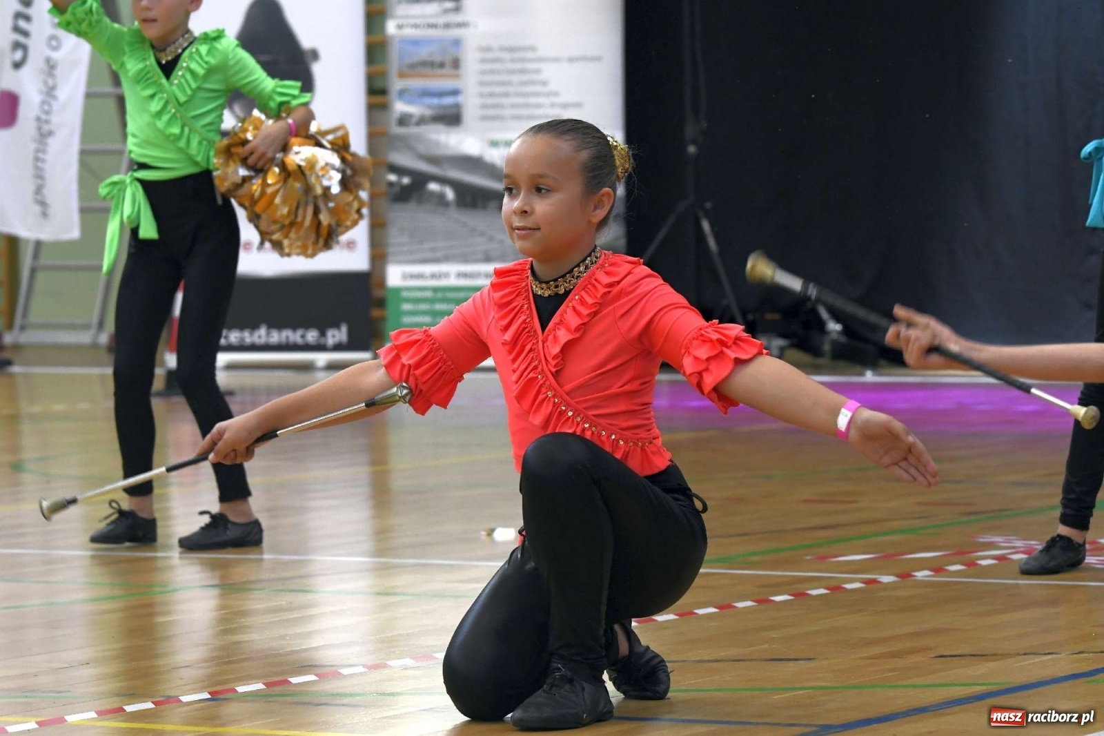 Zdjęcie w galerii na portalu naszraciborz.pl: Pół tysiąca tańców w Arenie Rafako [FOTO i WIDEO] wiadomości z regionu
