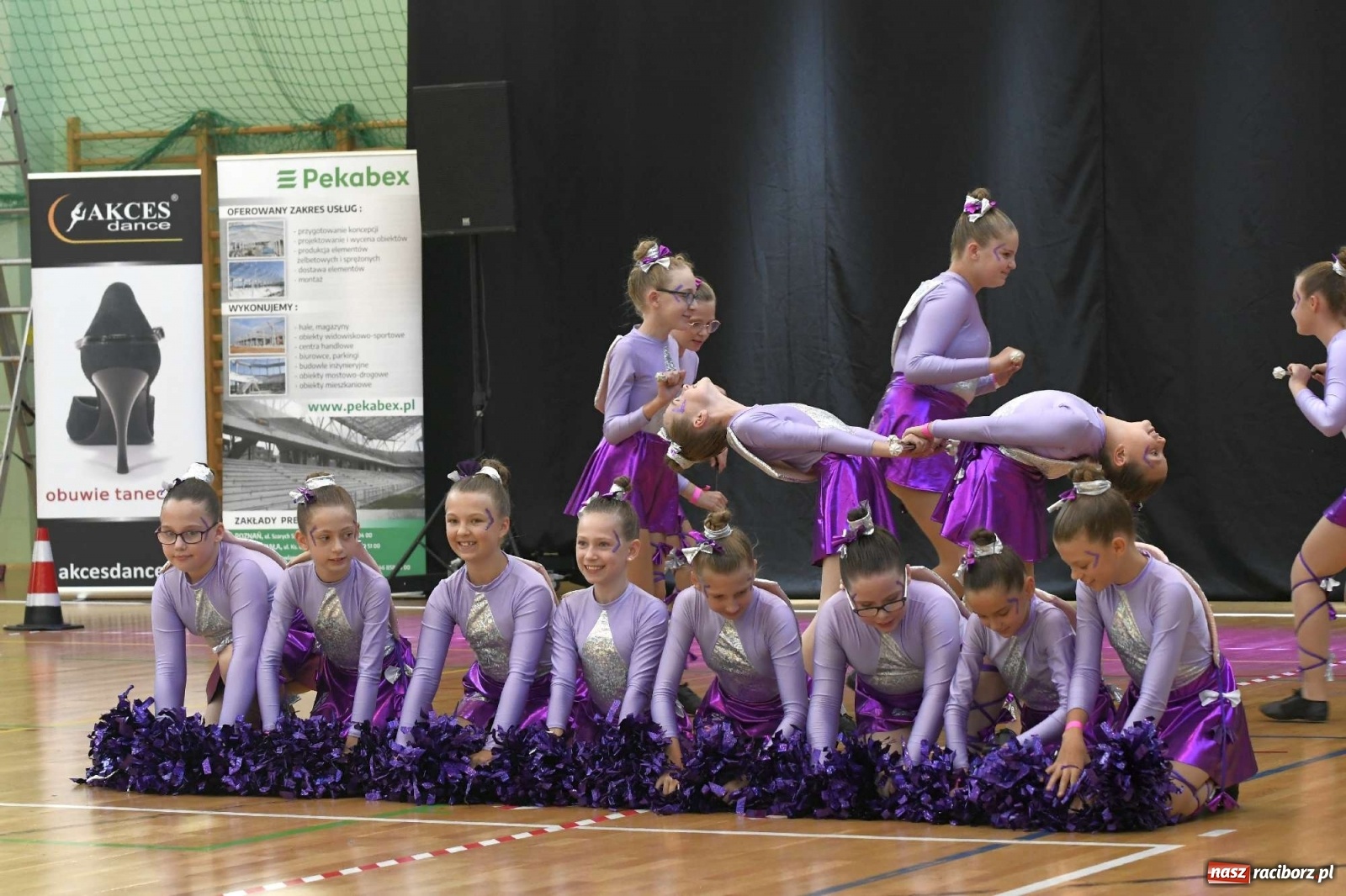 Zdjęcie w galerii na portalu naszraciborz.pl: Pół tysiąca tańców w Arenie Rafako [FOTO i WIDEO] wiadomości z regionu