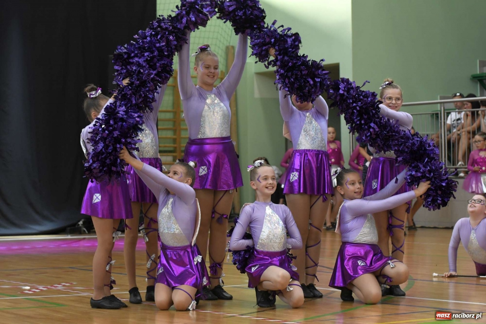 Zdjęcie w galerii na portalu naszraciborz.pl: Pół tysiąca tańców w Arenie Rafako [FOTO i WIDEO] wiadomości z regionu