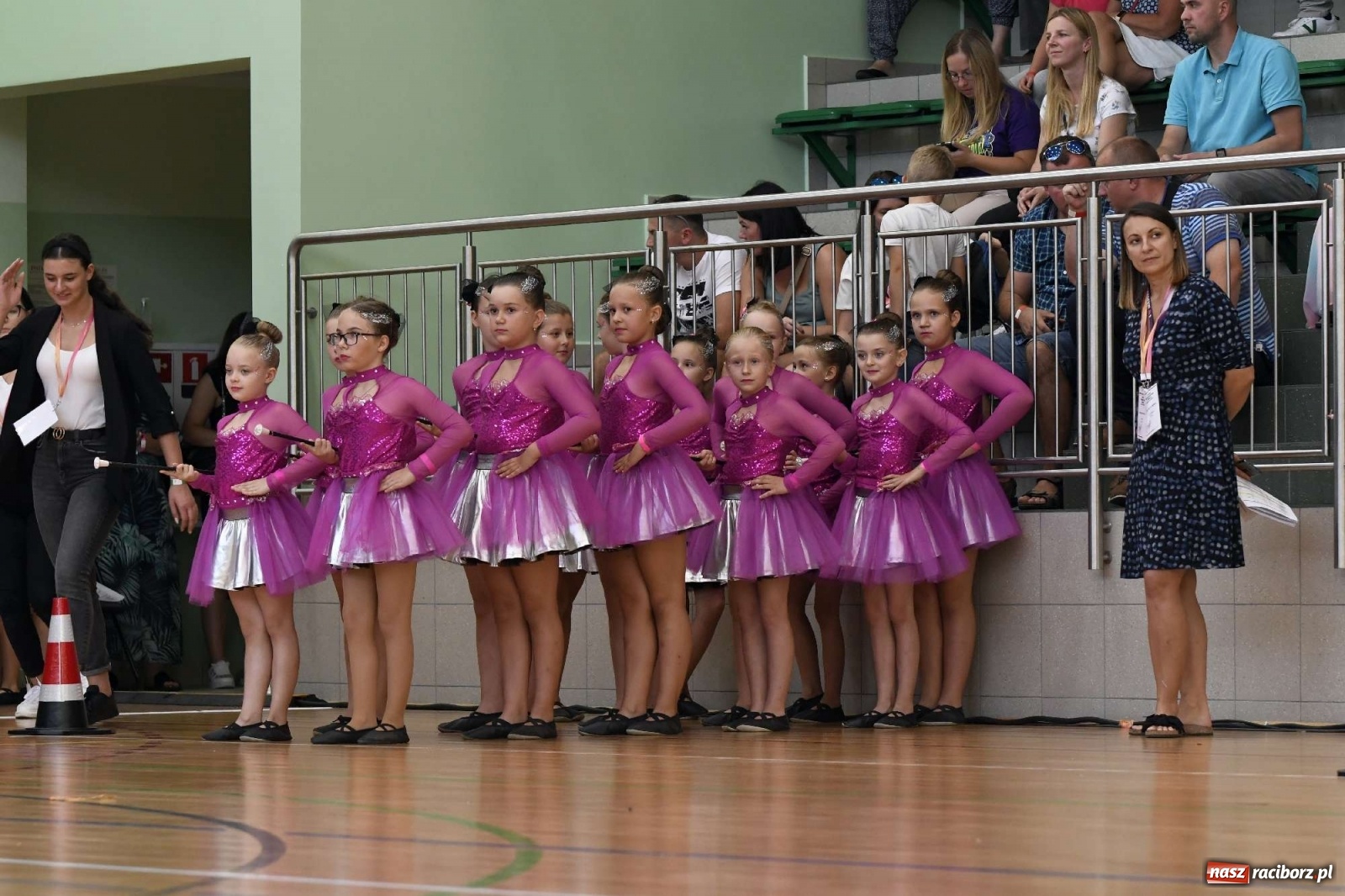 Zdjęcie w galerii na portalu naszraciborz.pl: Pół tysiąca tańców w Arenie Rafako [FOTO i WIDEO] wiadomości z regionu
