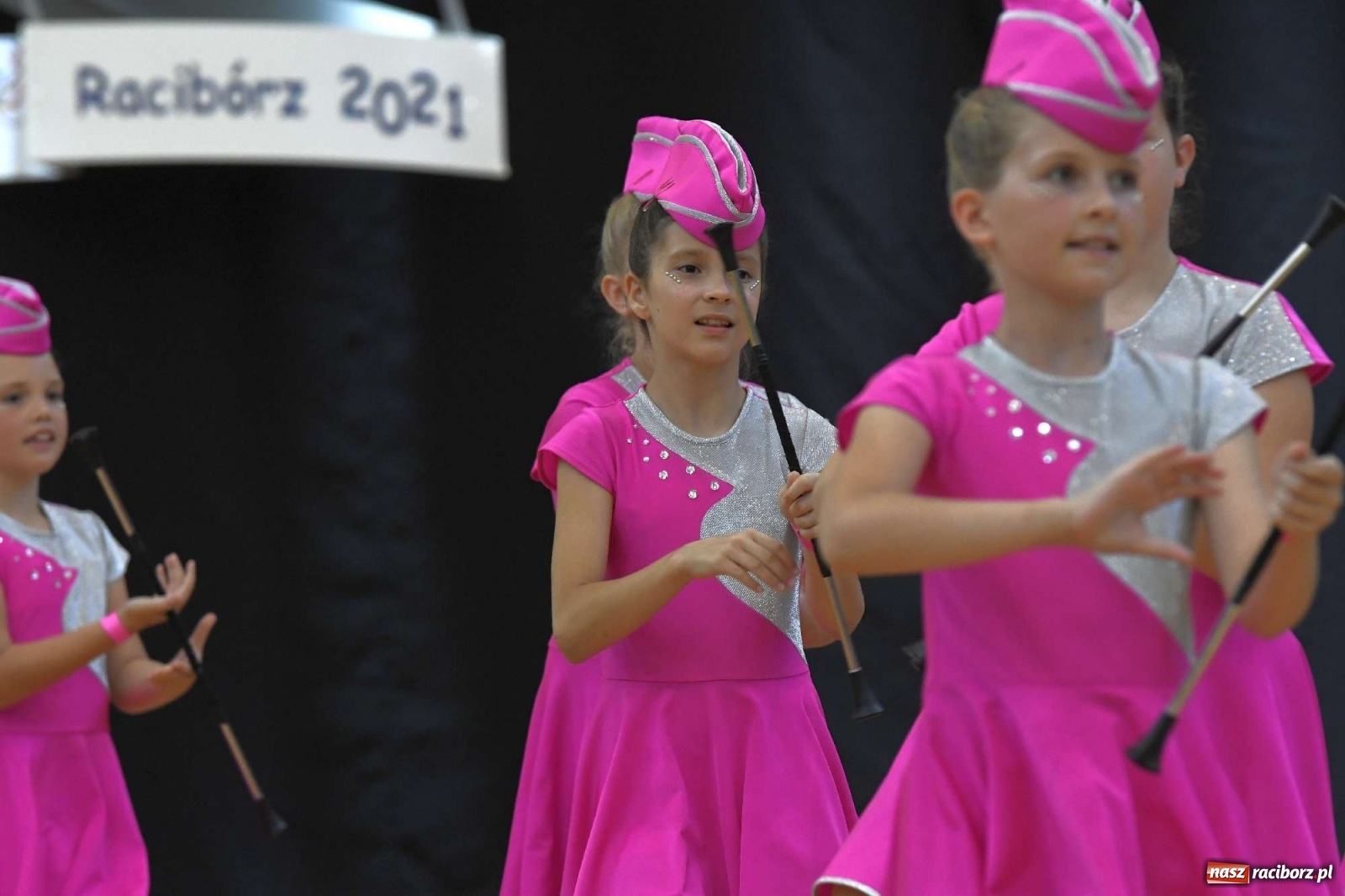 Zdjęcie w galerii na portalu naszraciborz.pl: Pół tysiąca tańców w Arenie Rafako [FOTO i WIDEO] wiadomości z regionu