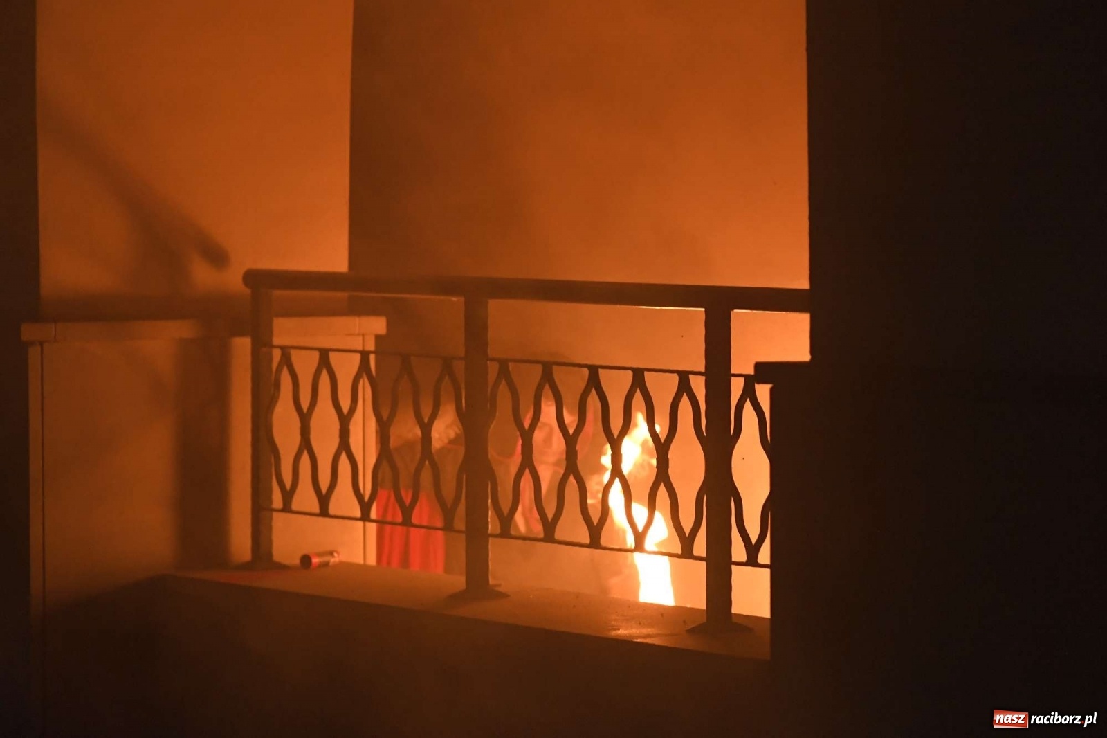 Zdjęcie w galerii na portalu naszraciborz.pl: Inscenizacja pożaru zamku w Raciborzu [FOTO i WIDEO] wiadomości z regionu