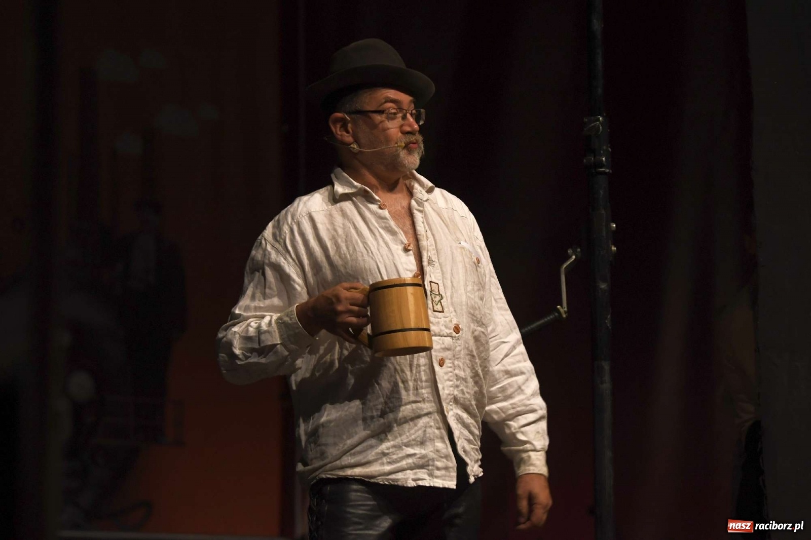 Zdjęcie w galerii na portalu naszraciborz.pl: Inscenizacja pożaru zamku w Raciborzu [FOTO i WIDEO] wiadomości z regionu
