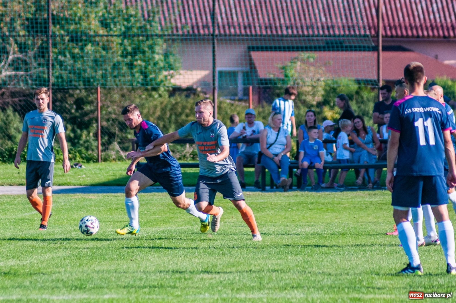 Zdjęcie w galerii na portalu naszraciborz.pl: Klasa okręgowa. Powiatowe derby na remis [FOTO i WIDEO] wiadomości z regionu