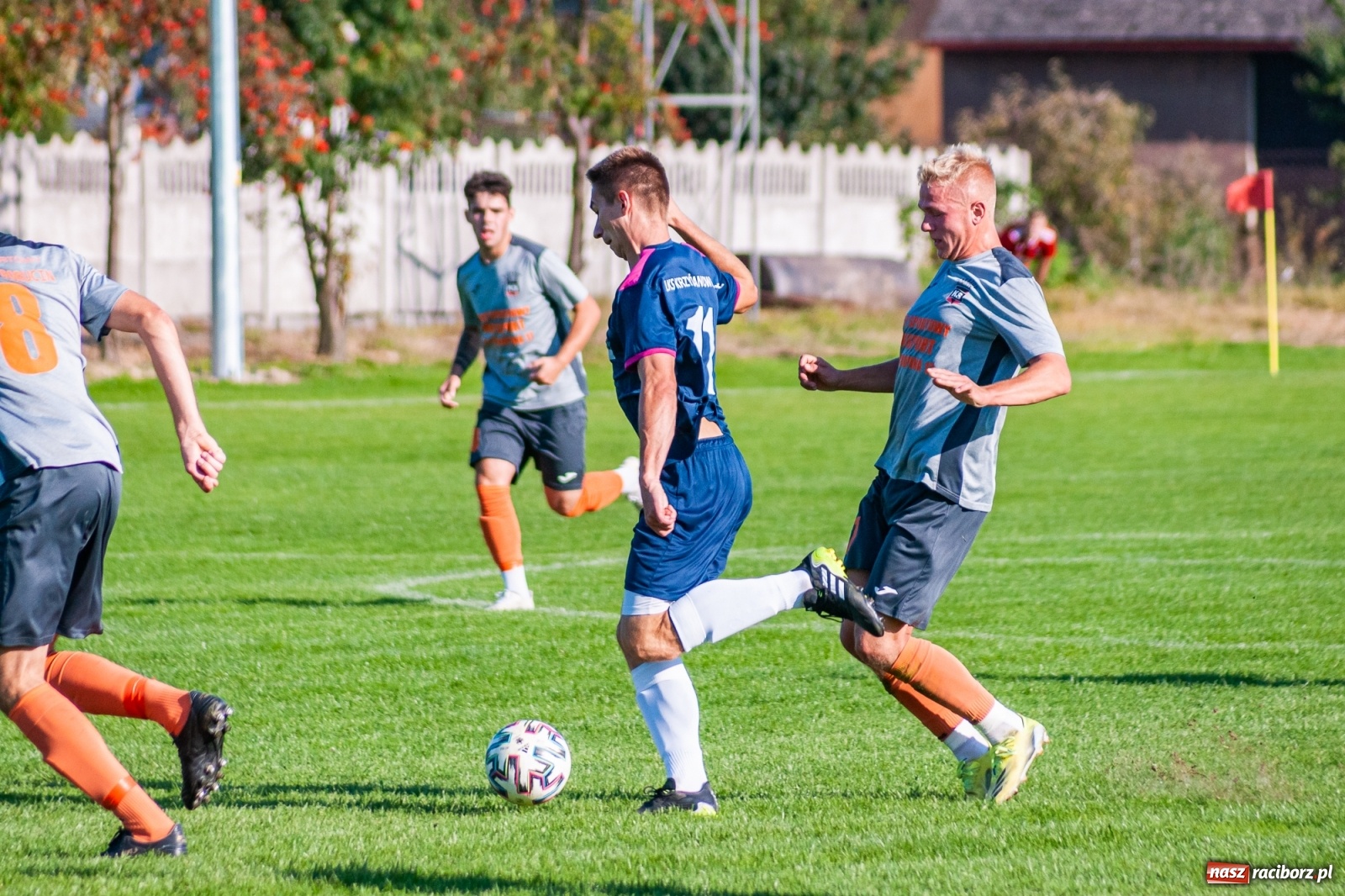 Zdjęcie w galerii na portalu naszraciborz.pl: Klasa okręgowa. Powiatowe derby na remis [FOTO i WIDEO] wiadomości z regionu