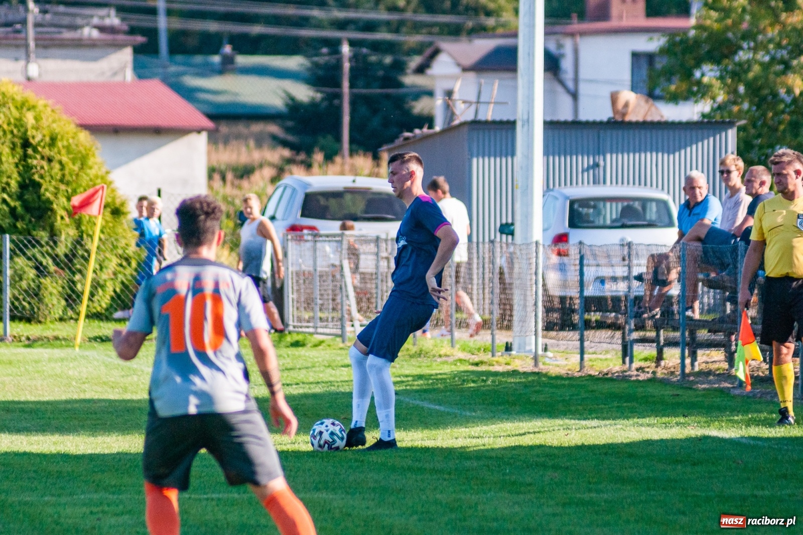 Zdjęcie w galerii na portalu naszraciborz.pl: Klasa okręgowa. Powiatowe derby na remis [FOTO i WIDEO] wiadomości z regionu