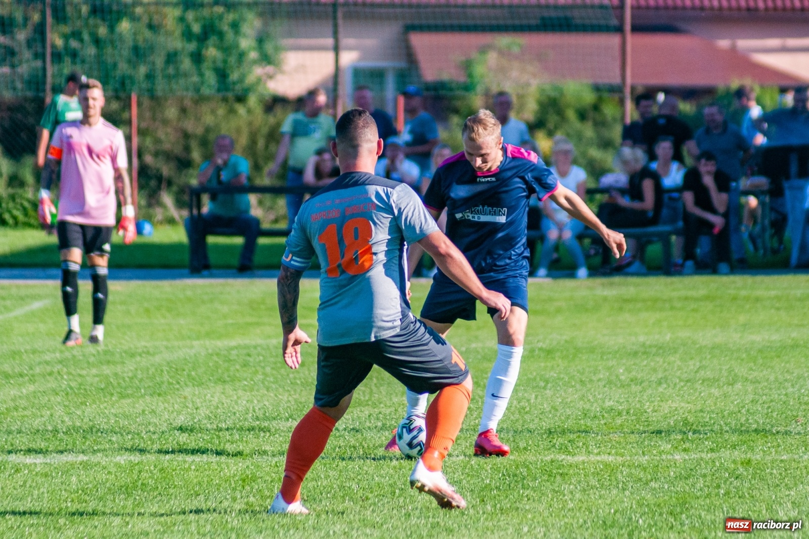 Zdjęcie w galerii na portalu naszraciborz.pl: Klasa okręgowa. Powiatowe derby na remis [FOTO i WIDEO] wiadomości z regionu