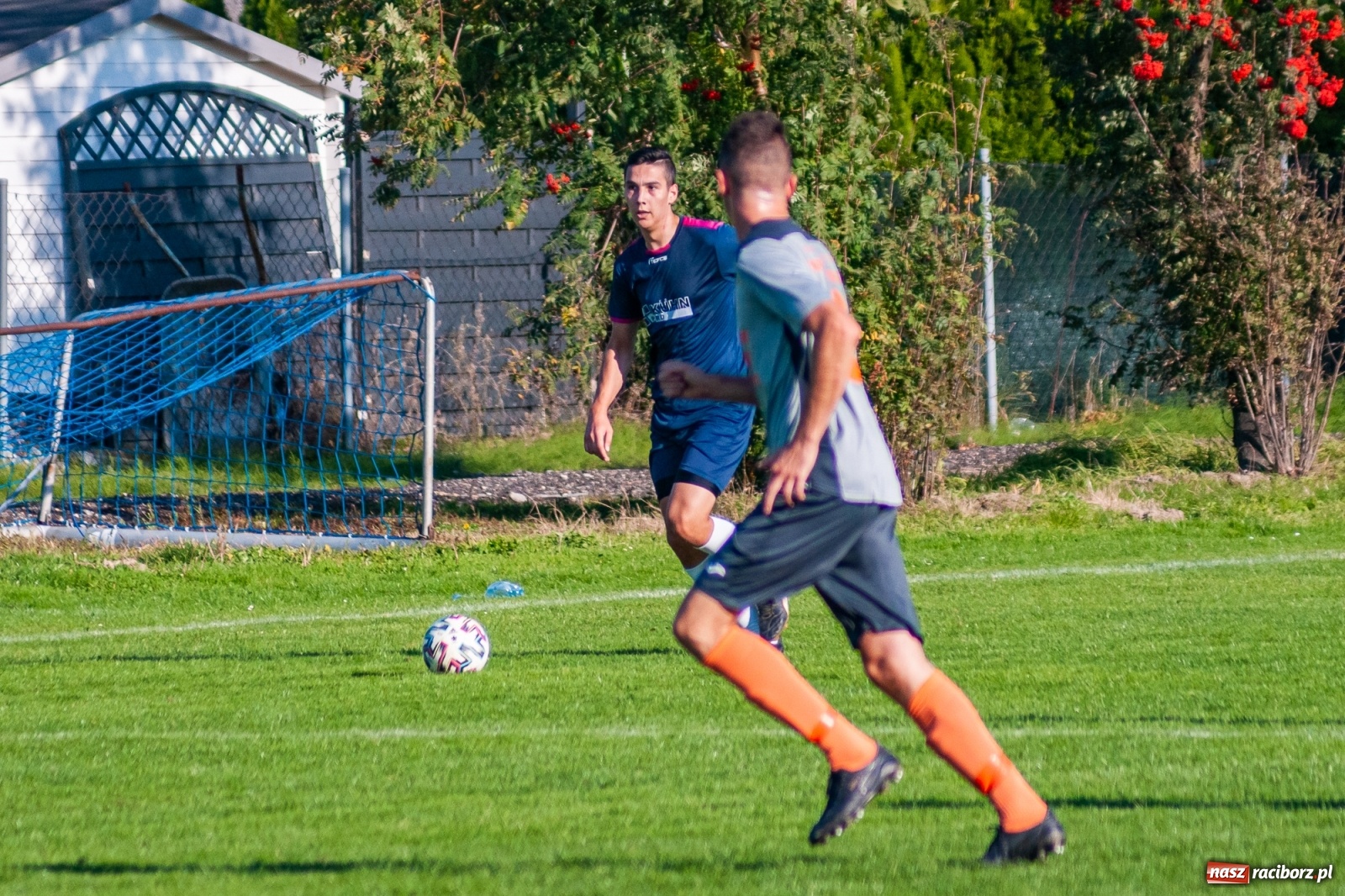 Zdjęcie w galerii na portalu naszraciborz.pl: Klasa okręgowa. Powiatowe derby na remis [FOTO i WIDEO] wiadomości z regionu