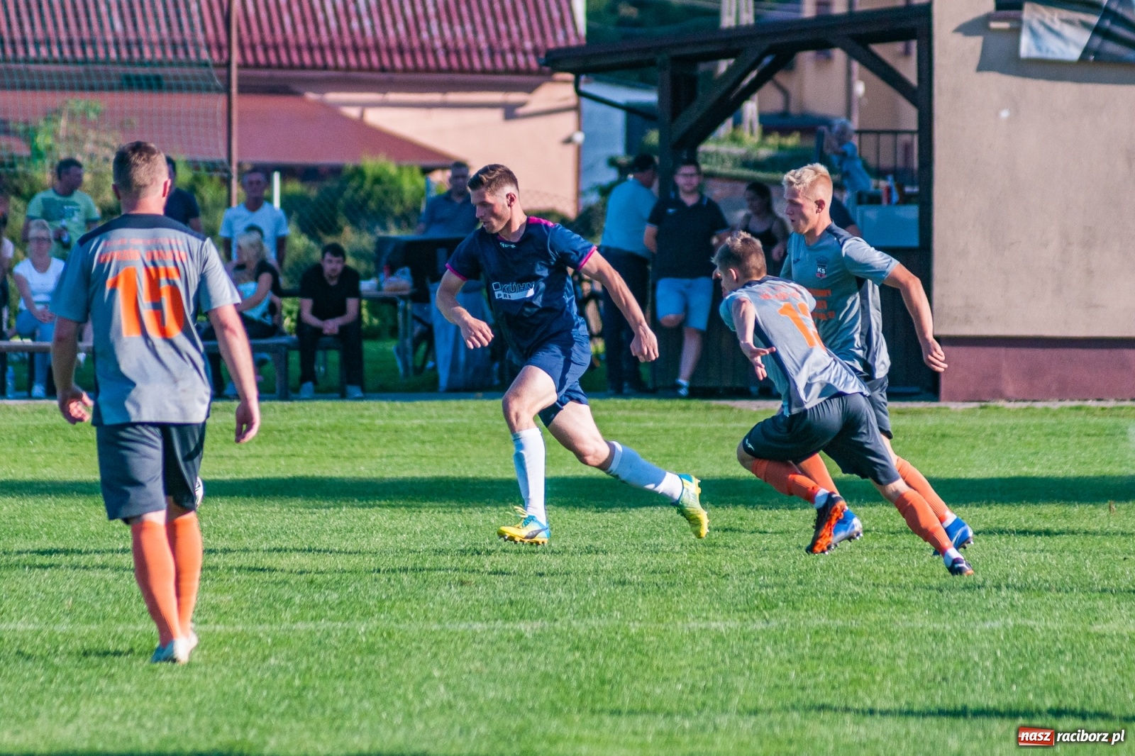 Zdjęcie w galerii na portalu naszraciborz.pl: Klasa okręgowa. Powiatowe derby na remis [FOTO i WIDEO] wiadomości z regionu