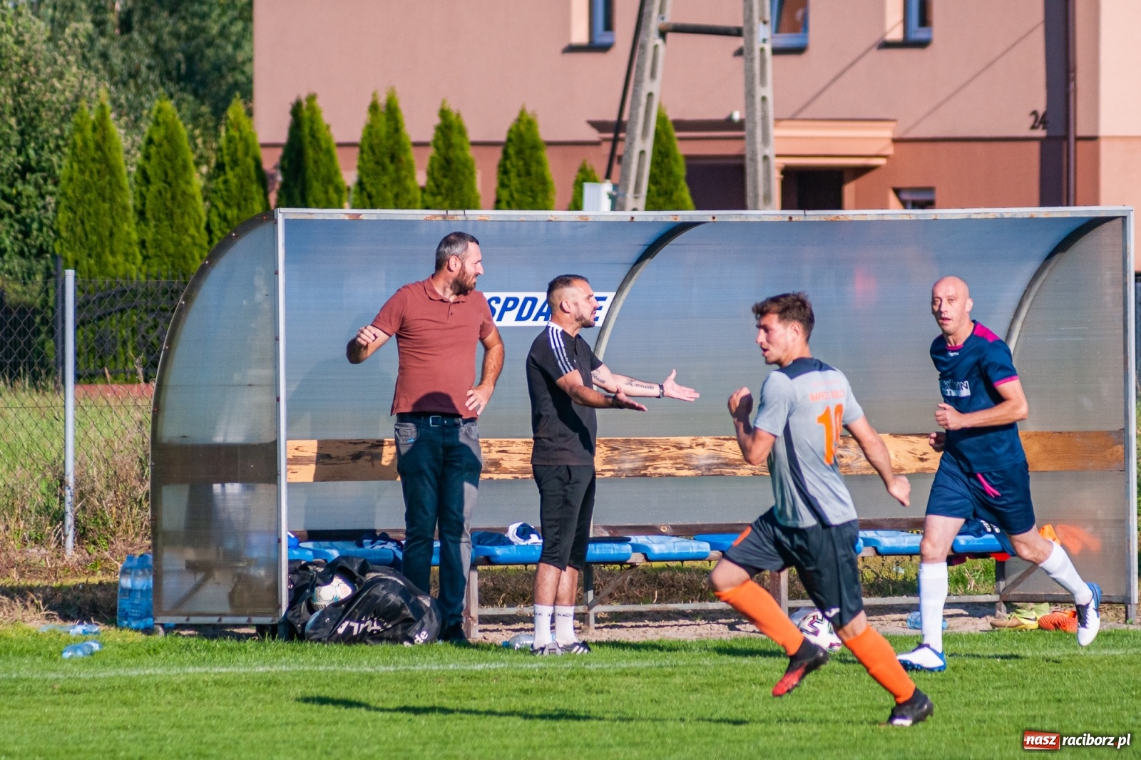 Zdjęcie w galerii na portalu naszraciborz.pl: Klasa okręgowa. Powiatowe derby na remis [FOTO i WIDEO] wiadomości z regionu