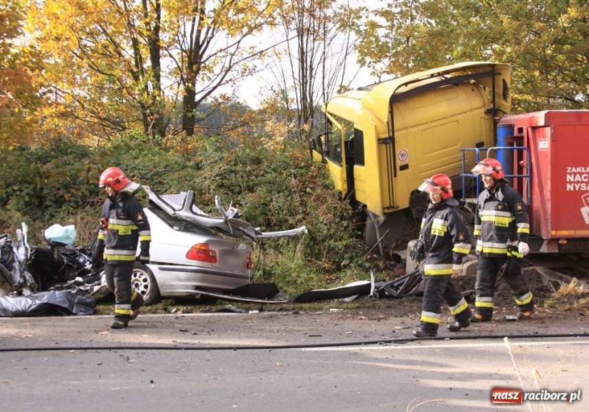 Zdjęcie w galerii na portalu naszraciborz.pl: Tragiczny wypadek w Babicach wiadomości z regionu