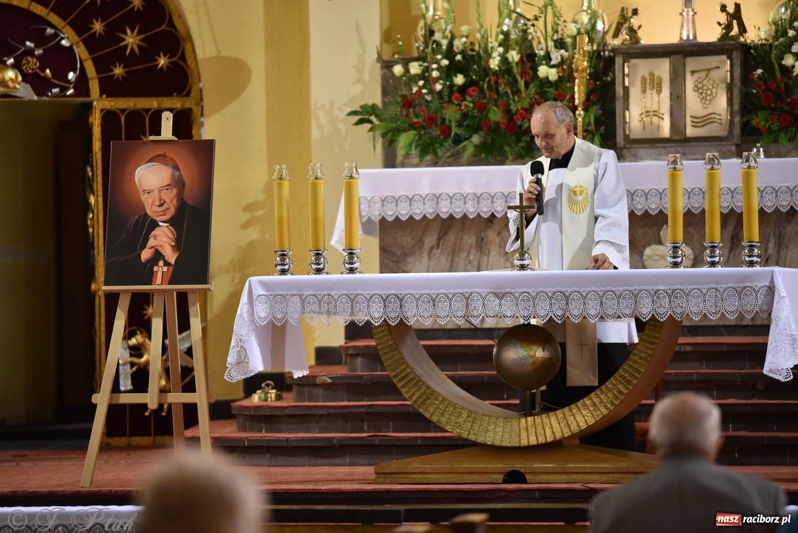 Zdjęcie w galerii na portalu naszraciborz.pl: XXX Festiwal Spotkałem Pana - dzień 1 wiadomości z regionu