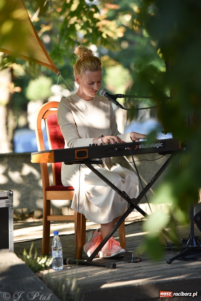 Zdjęcie w galerii na portalu naszraciborz.pl: XXX Festiwal Spotkałem Pana - dzień 1 wiadomości z regionu