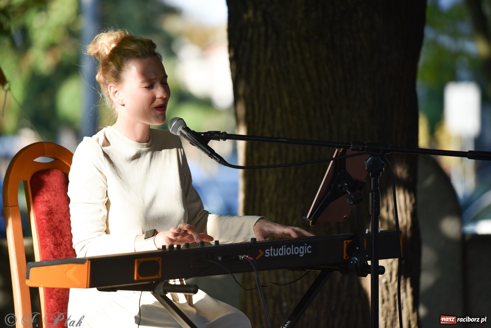 Zdjęcie w galerii na portalu naszraciborz.pl: XXX Festiwal Spotkałem Pana - dzień 1 wiadomości z regionu