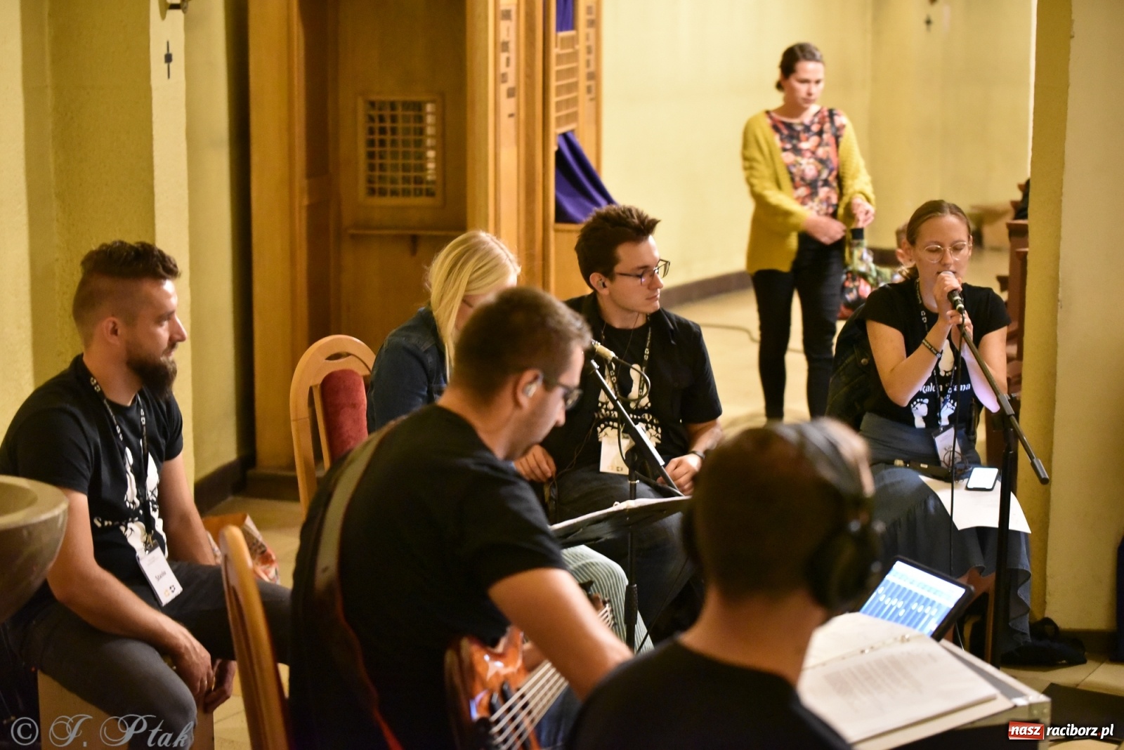 Zdjęcie w galerii na portalu naszraciborz.pl: XXX Festiwal Spotkałem Pana - dzień 1 wiadomości z regionu