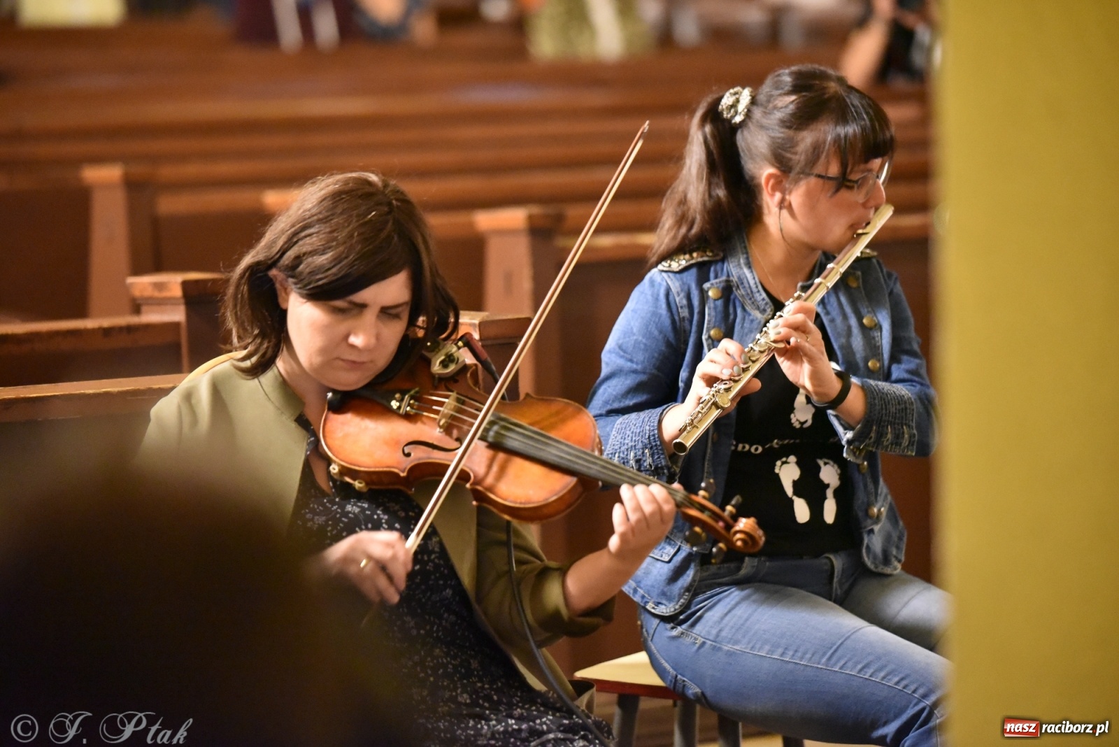 Zdjęcie w galerii na portalu naszraciborz.pl: XXX Festiwal Spotkałem Pana - dzień 1 wiadomości z regionu