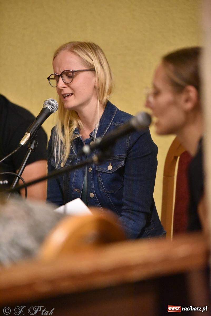 Zdjęcie w galerii na portalu naszraciborz.pl: XXX Festiwal Spotkałem Pana - dzień 1 wiadomości z regionu