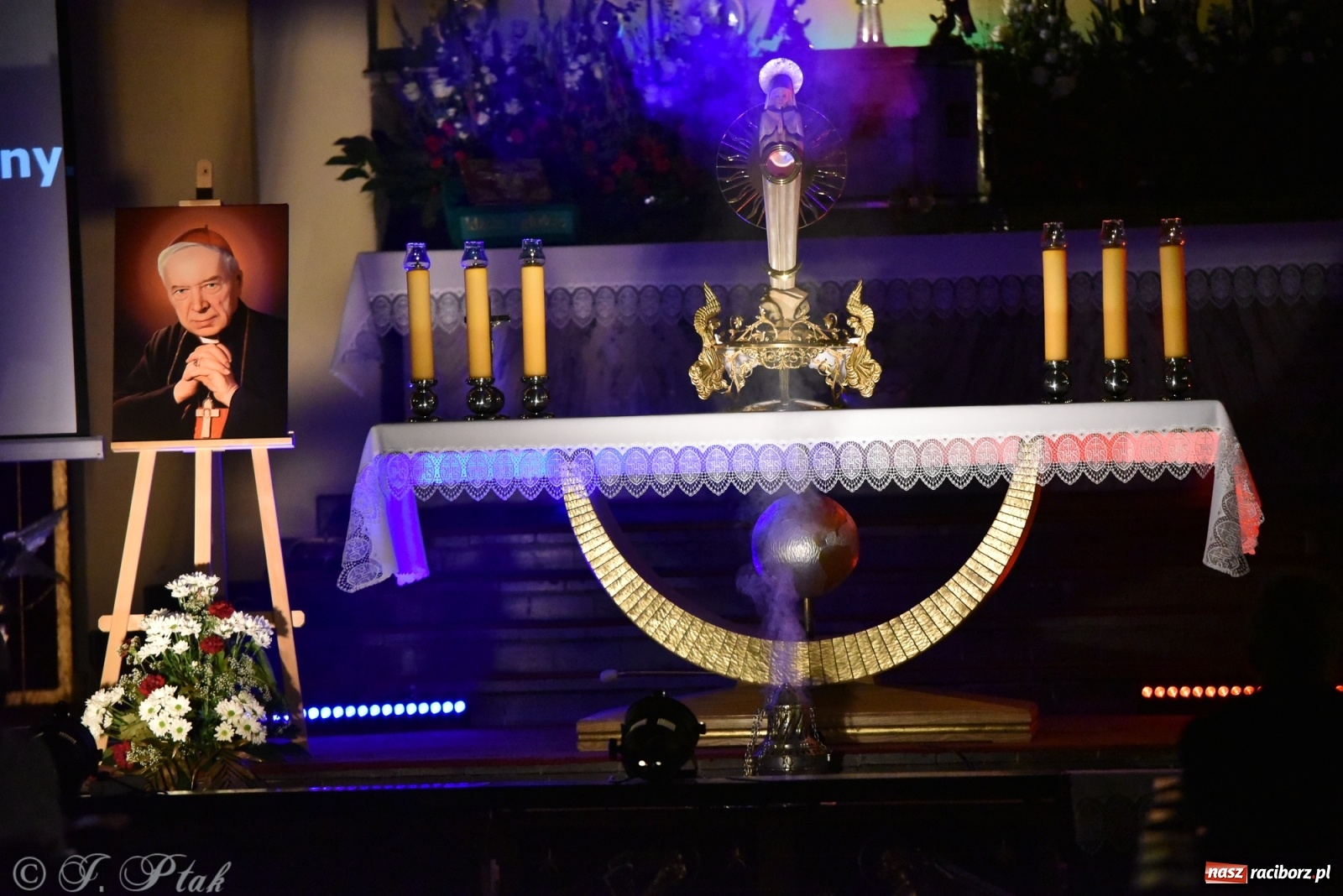 Zdjęcie w galerii na portalu naszraciborz.pl: XXX Festiwal Spotkałem Pana - dzień 1 wiadomości z regionu