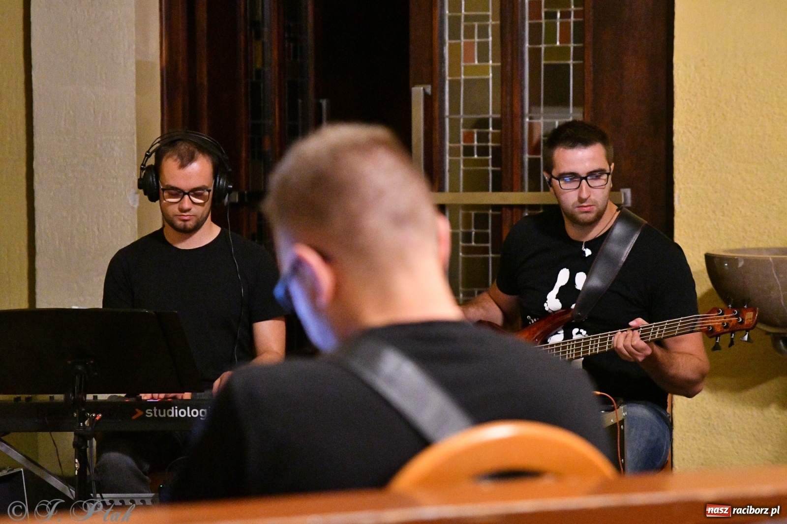 Zdjęcie w galerii na portalu naszraciborz.pl: XXX Festiwal Spotkałem Pana - dzień 1 wiadomości z regionu