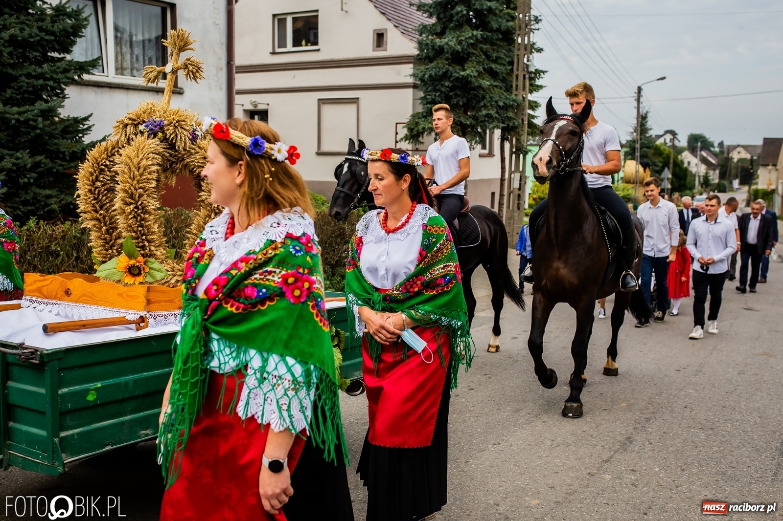 Zdjęcie w galerii na portalu naszraciborz.pl: Dożynki parafialne w Gamowie [FOTO i WIDEO] wiadomości z regionu